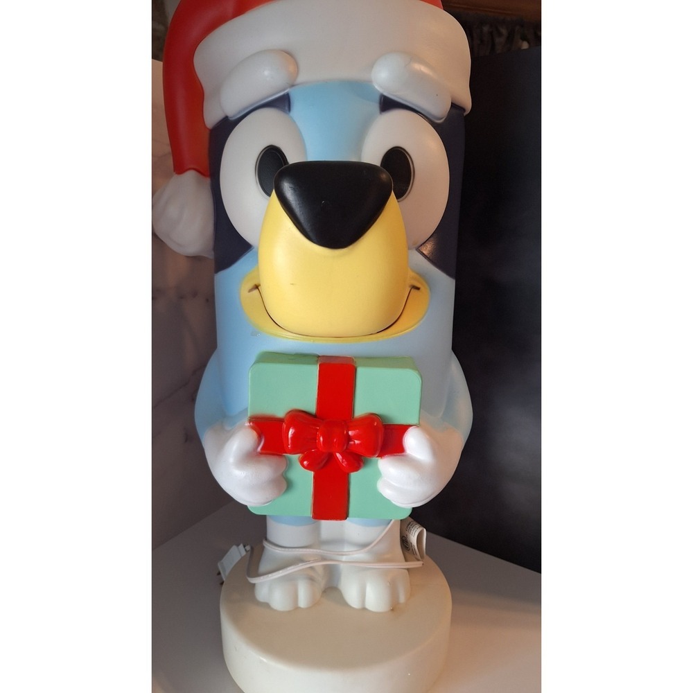 Bluey 24" Lighted Blow Mold Christmas Yard Decor Gemmy LED Outdoor Indoor - Picture 2 of 10